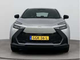 Toyota C-HR (2024) thumbnail 6