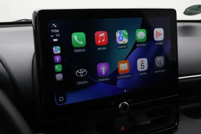 Toyota Yaris (2024) thumbnail 6