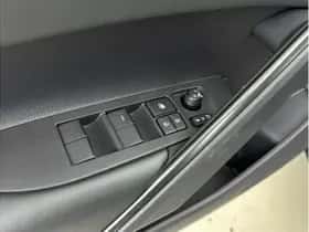 Toyota Corolla (2025) thumbnail 18