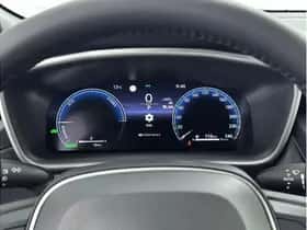 Toyota Corolla (2025) thumbnail 3