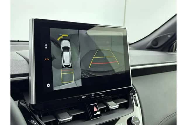 Toyota Corolla (2025) thumbnail 6