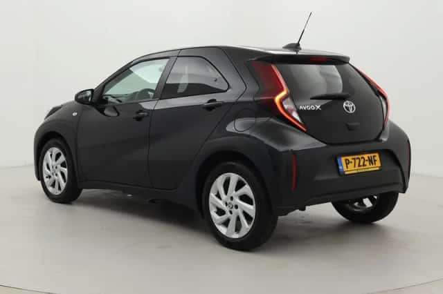 Toyota Aygo X (2022) thumbnail 4
