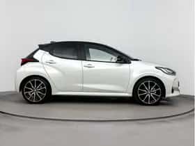 Toyota Yaris (2024) thumbnail 16