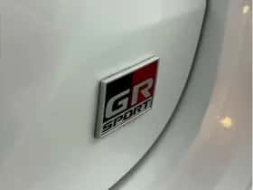 Toyota Yaris (2024) thumbnail 5