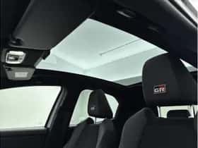 Toyota Yaris (2024) thumbnail 6