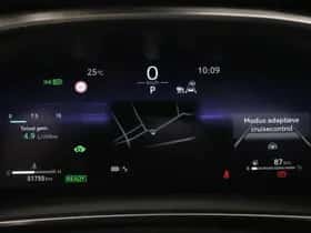 Toyota Corolla (2024) thumbnail 3