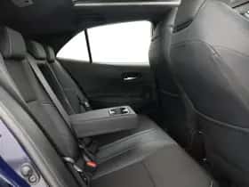 Toyota Corolla (2024) thumbnail 38