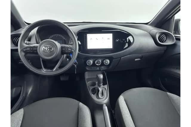 Toyota Aygo X (2025) thumbnail 2