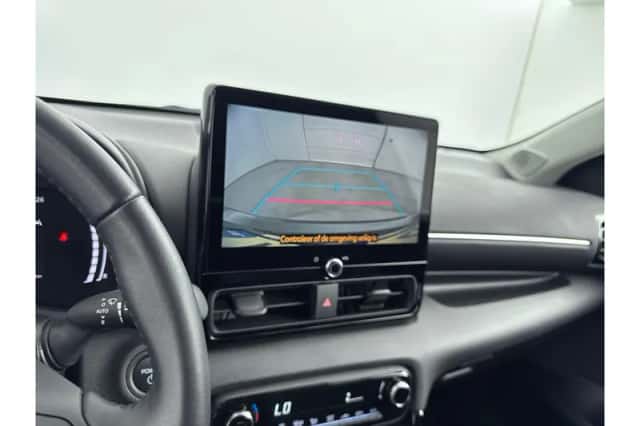 Toyota Yaris (2025) thumbnail 5