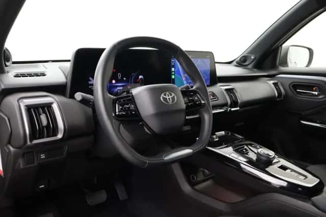 Toyota Urban Cruiser (2026) thumbnail 2