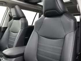 Toyota RAV4 (2023) thumbnail 15