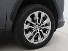 Toyota RAV4 (2023) thumbnail 18