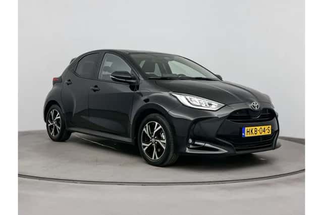 Toyota Yaris (2025) thumbnail 1