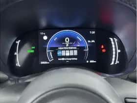 Toyota Yaris (2025) thumbnail 3