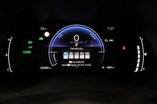 Toyota Yaris (2025) thumbnail 3