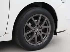 Toyota Verso (2015) thumbnail 12