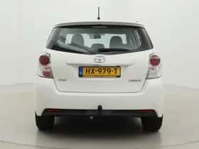 Toyota Verso (2015) thumbnail 15