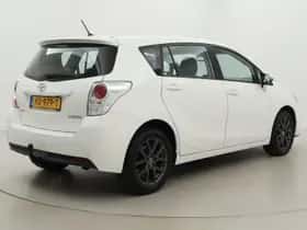 Toyota Verso (2015) thumbnail 29