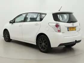 Toyota Verso (2015) thumbnail 4