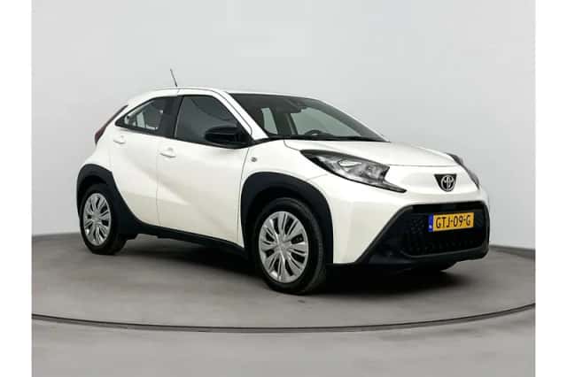Toyota Aygo X (2025) thumbnail 1