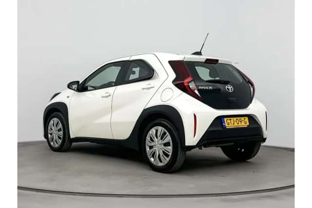 Toyota Aygo X (2025) thumbnail 4