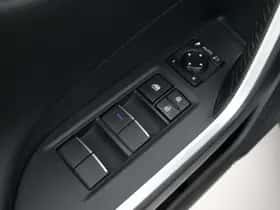 Toyota RAV4 (2019) thumbnail 23