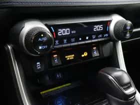 Toyota RAV4 (2019) thumbnail 5