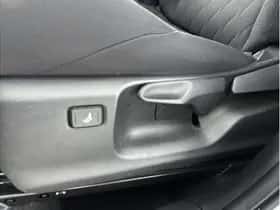 Toyota Corolla (2023) thumbnail 14