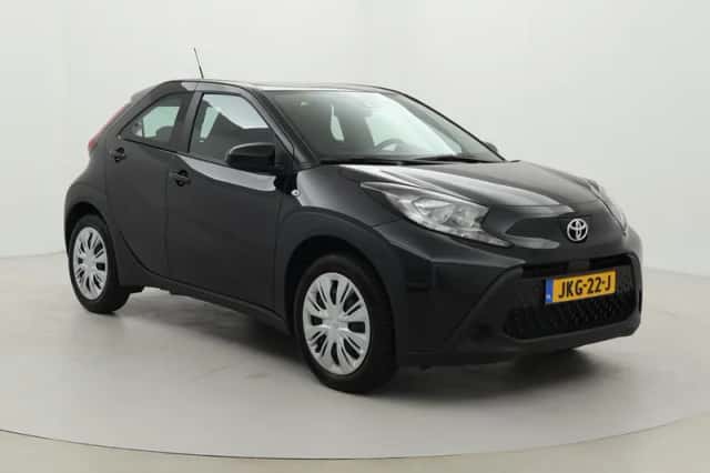 Toyota Aygo X (2025) thumbnail 1