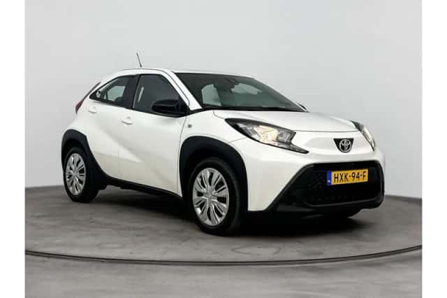 Toyota Aygo X (2025) thumbnail 1