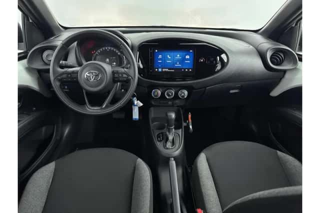Toyota Aygo X (2025) thumbnail 2