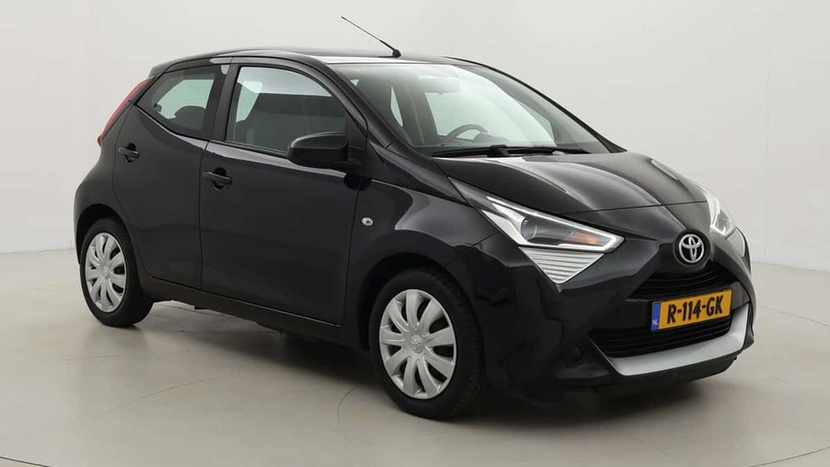 Toyota Aygo (2022) — foto 1