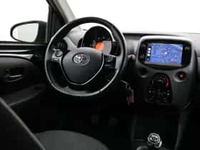 Toyota Aygo (2022) thumbnail 22
