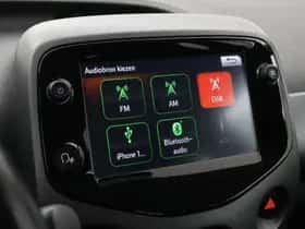 Toyota Aygo (2022) thumbnail 25