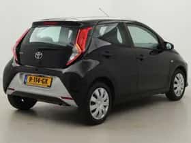 Toyota Aygo (2022) thumbnail 29
