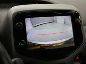 Toyota Aygo (2022) thumbnail 7