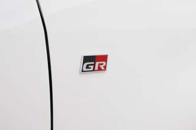 Toyota Yaris (2022) thumbnail 5