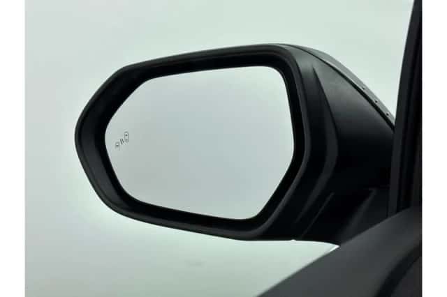 Toyota Yaris (2025) thumbnail 5