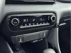 Toyota Yaris (2025) thumbnail 6