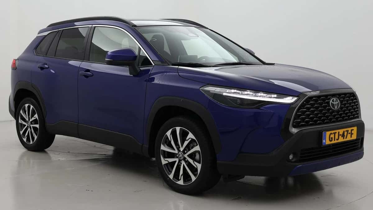 Toyota Corolla (2024) — foto 1