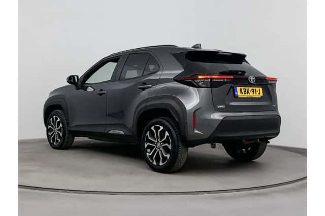 Toyota Yaris Cross (2025) thumbnail 4