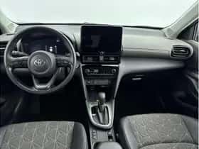 Toyota Yaris Cross (2025) thumbnail 2