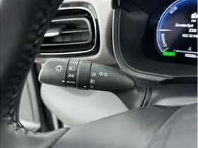 Toyota Yaris Cross (2025) thumbnail 17