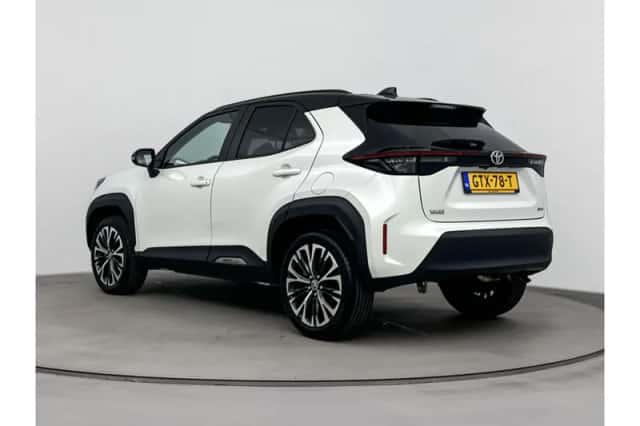 Toyota Yaris Cross (2025) thumbnail 4