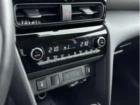 Toyota Yaris Cross (2025) thumbnail 5