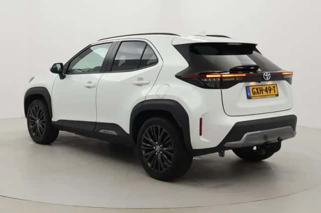 Toyota Yaris Cross (2023) thumbnail 4