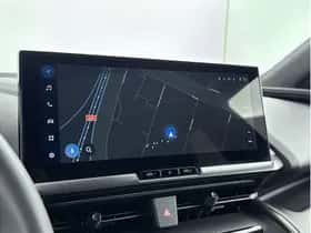 Toyota C-HR (2024) thumbnail 5
