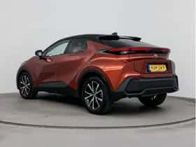 Toyota C-HR (2025) thumbnail 4