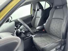 Toyota Yaris Cross (2022) thumbnail 10