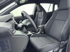 Toyota Corolla (2025) thumbnail 8